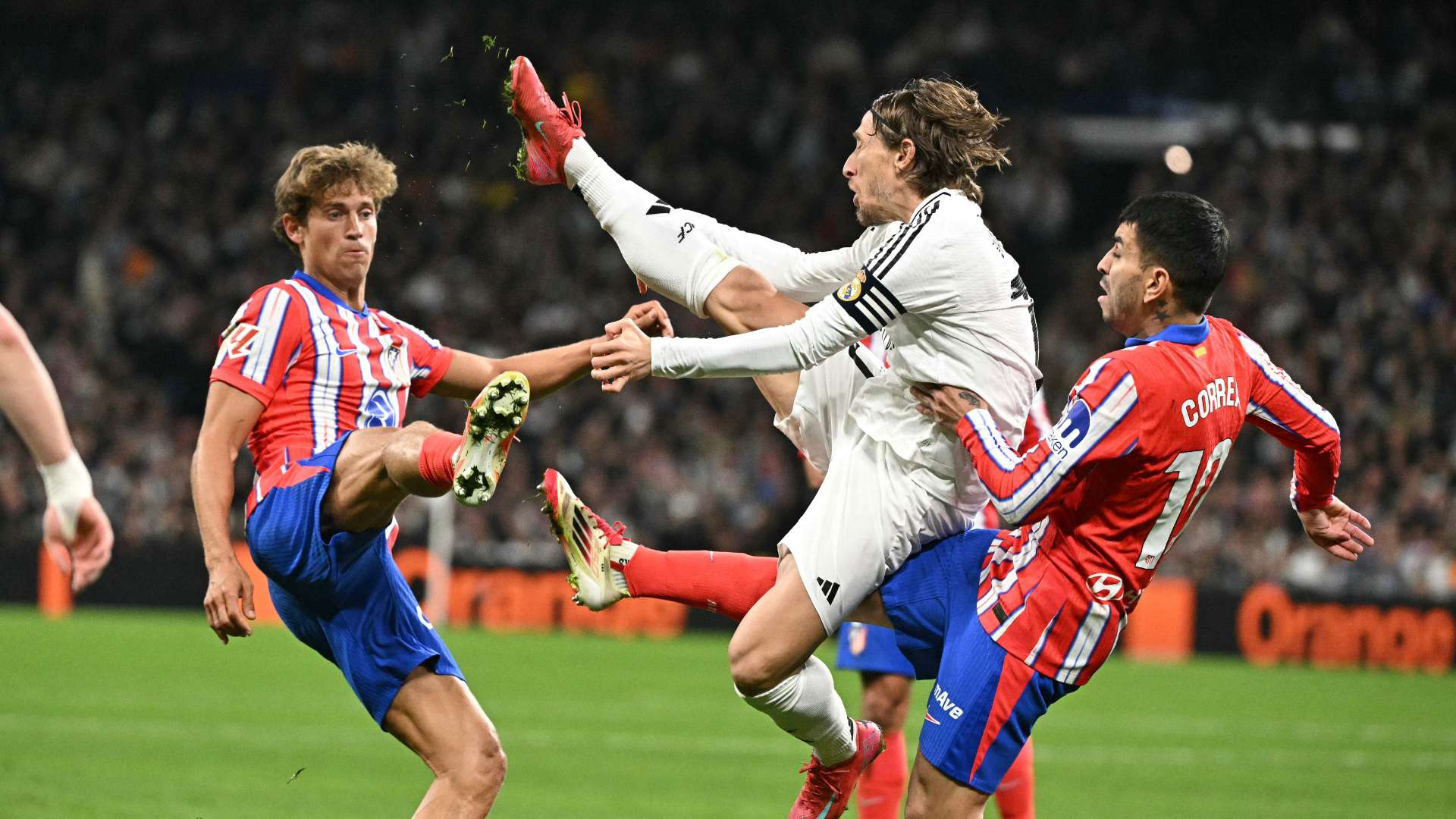 阿萊格裏：我們將全力爭取意甲第二，為博格巴的遭遇感到遺憾.